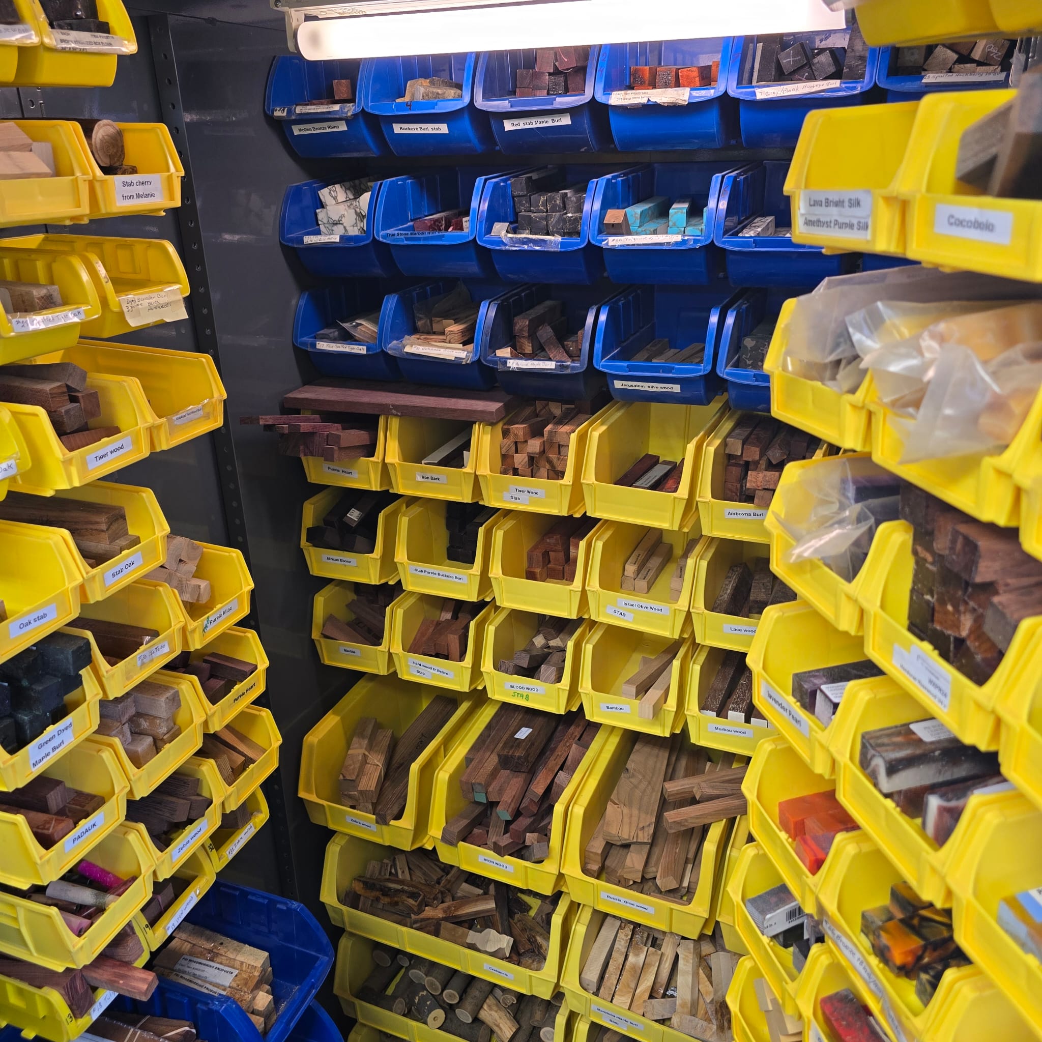 Jake Drieger's woodworking workshop - master pen craftsman